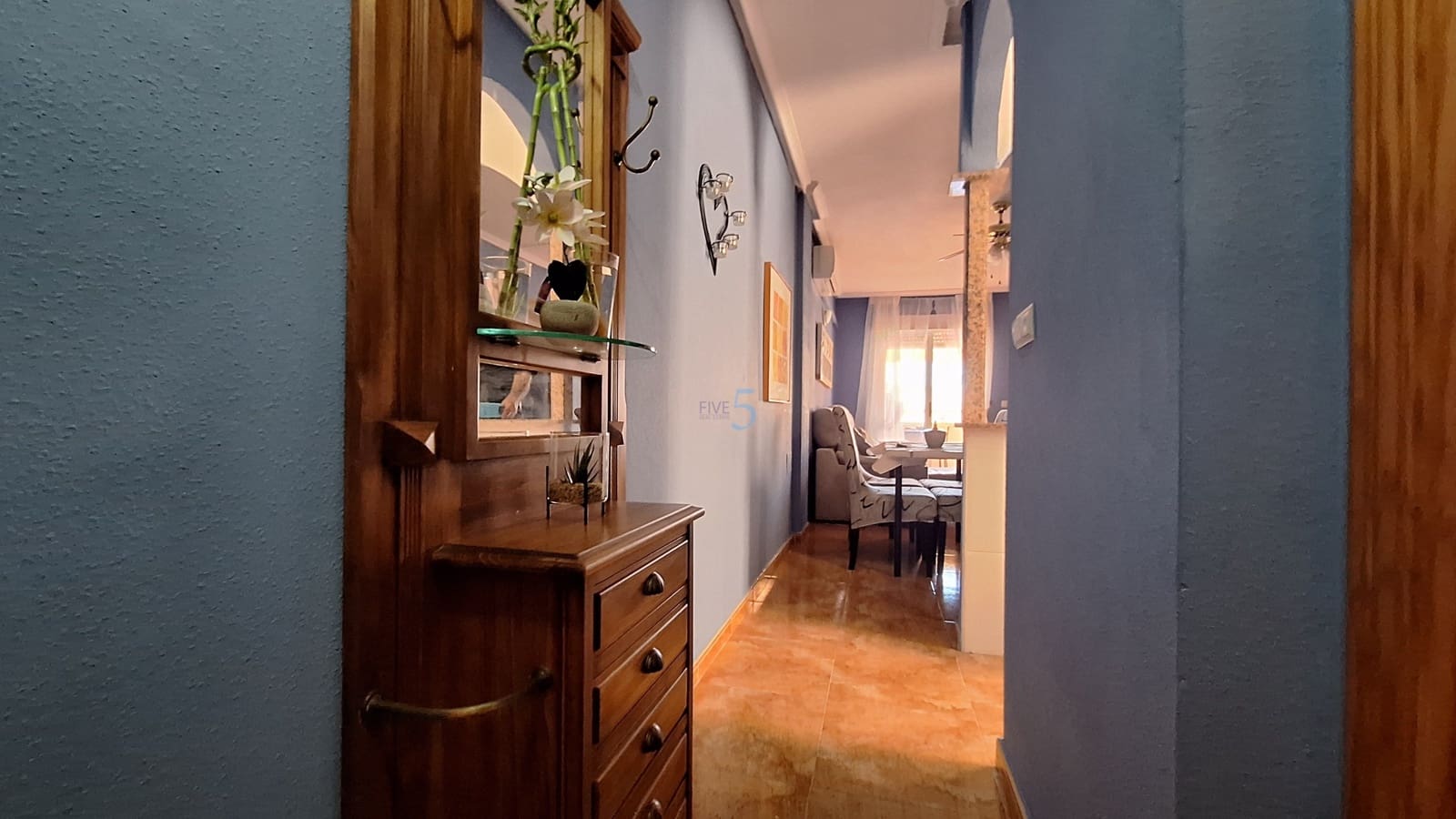 2 Zimmer Apartment zu verkaufen in Torrevieja mit Pool - 149.900 € (Ref: 9897442)