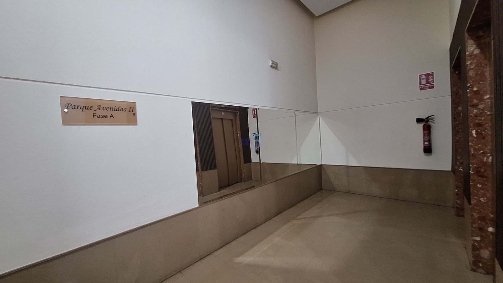 2 Zimmer Apartment zu verkaufen in Torrevieja mit Pool - 149.900 € (Ref: 9897442)
