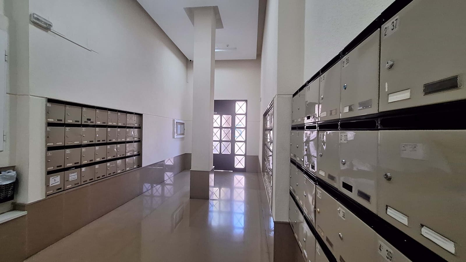 2 Zimmer Apartment zu verkaufen in Torrevieja mit Pool - 149.900 € (Ref: 9897442)