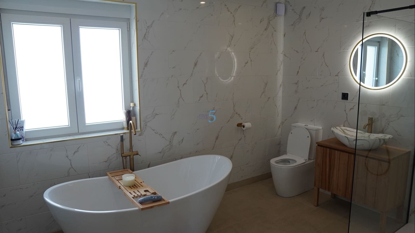 5 bedroom Villa for sale in Torremendo with pool garage - € 575,000 (Ref: 9898425)
