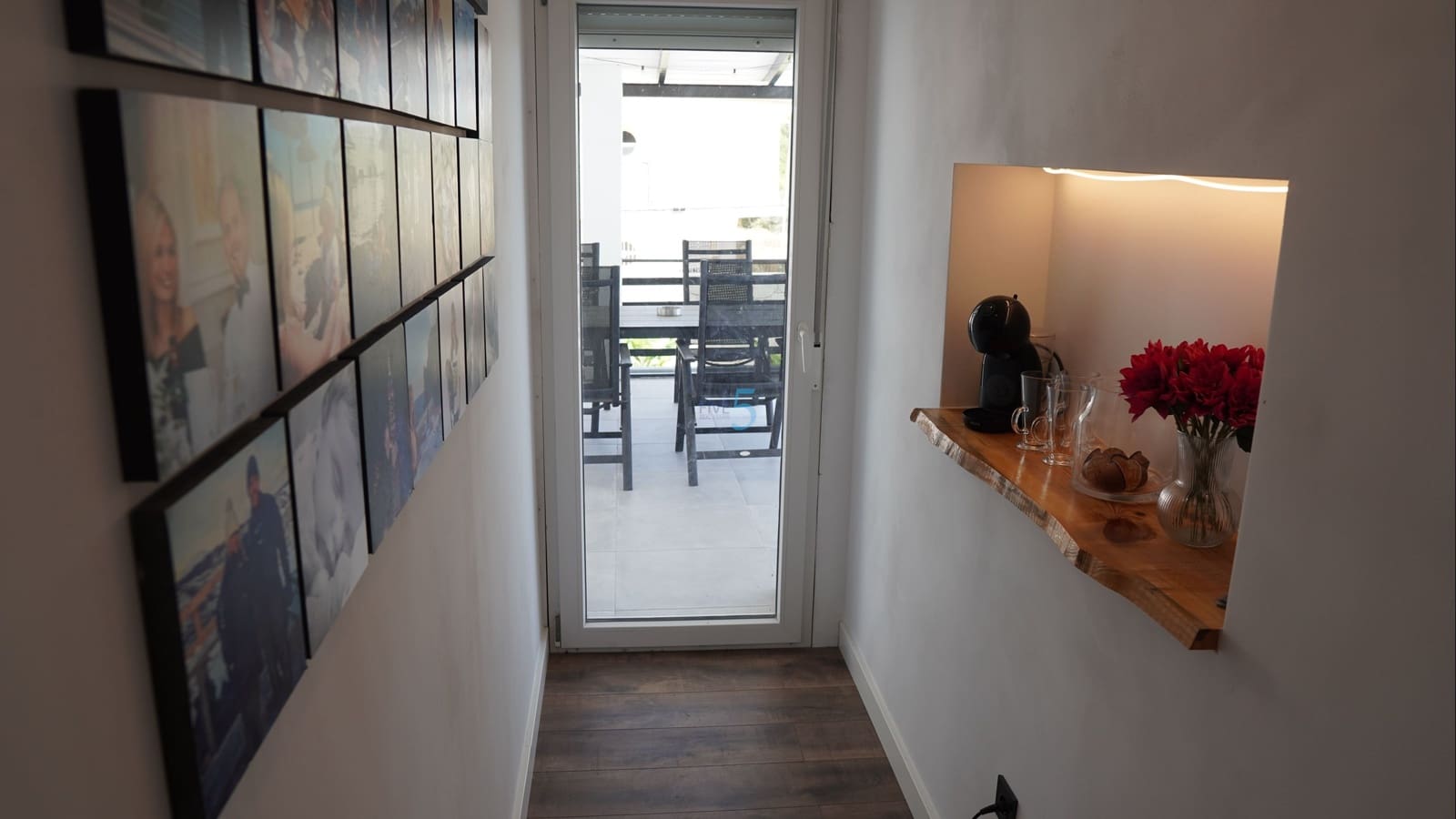 5 bedroom Villa for sale in Torremendo with pool garage - € 575,000 (Ref: 9898425)