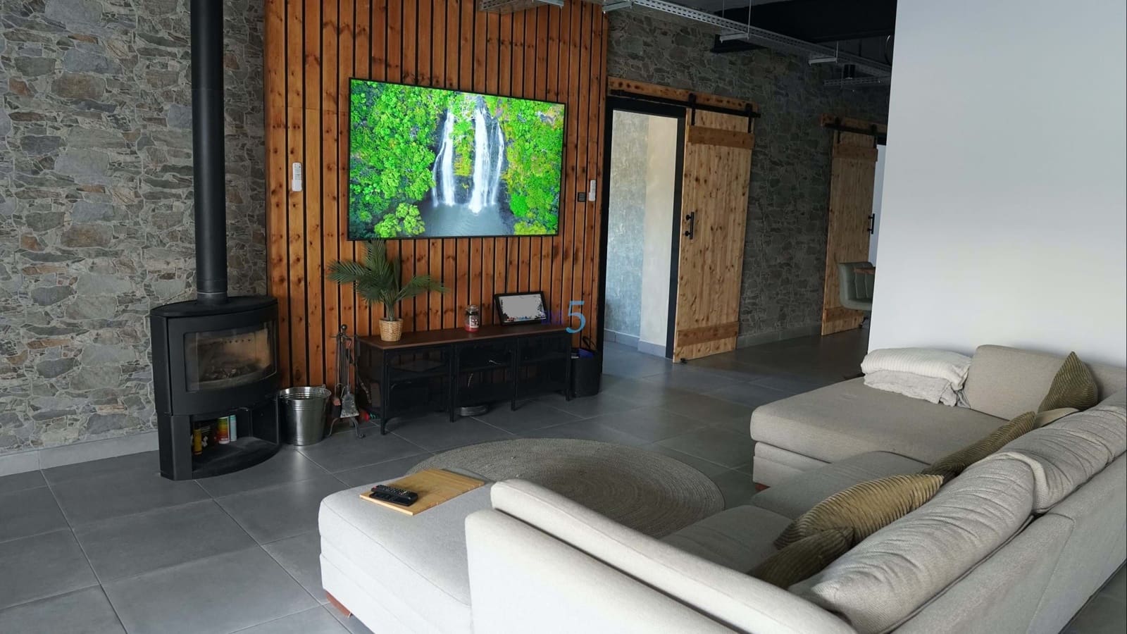 5 bedroom Villa for sale in Torremendo with pool garage - € 575,000 (Ref: 9898425)