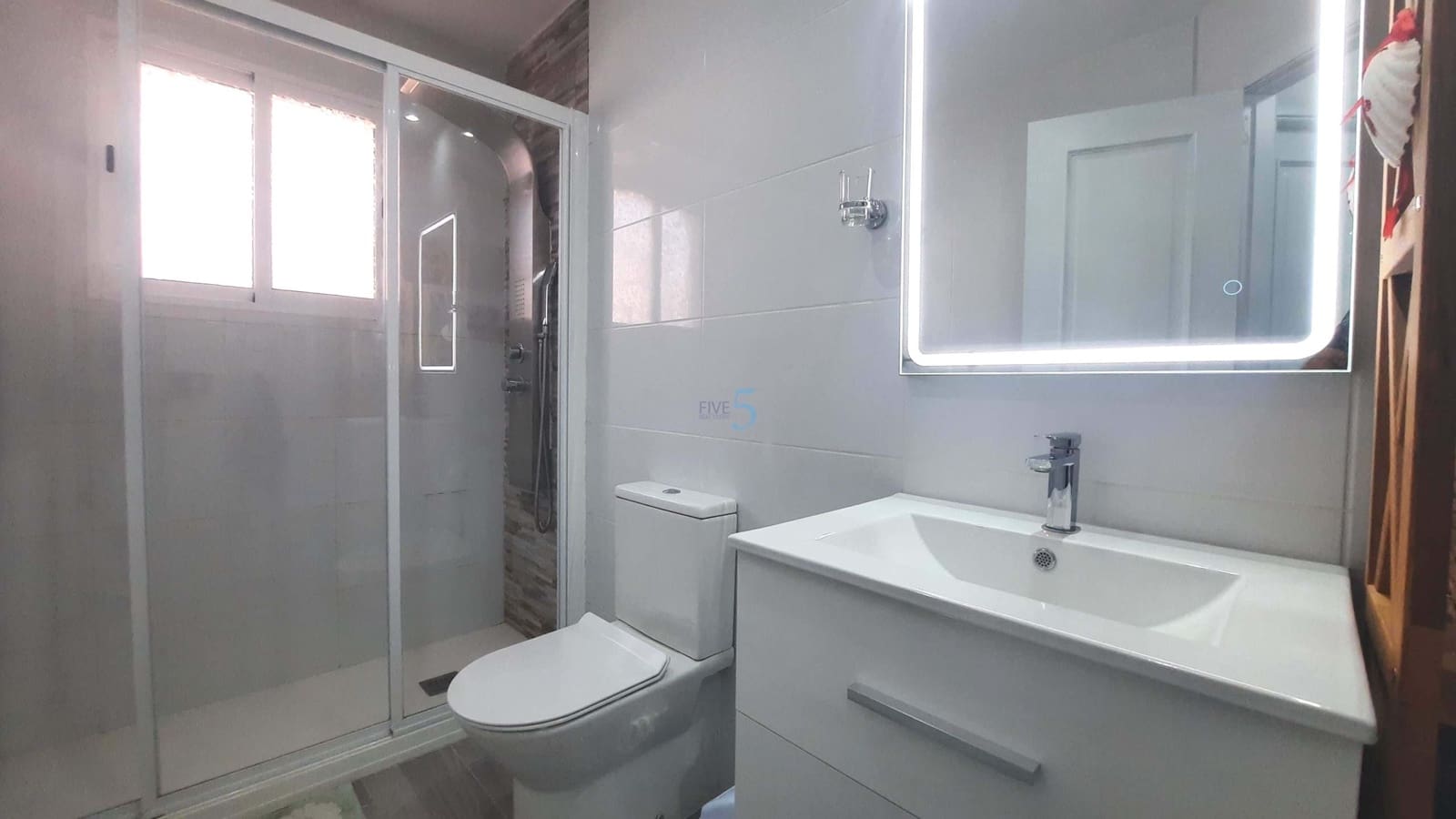 3 sypialnia Dom na sprzedaż w San Cayetano z garażem - 190 000 € (Ref: 9899772)