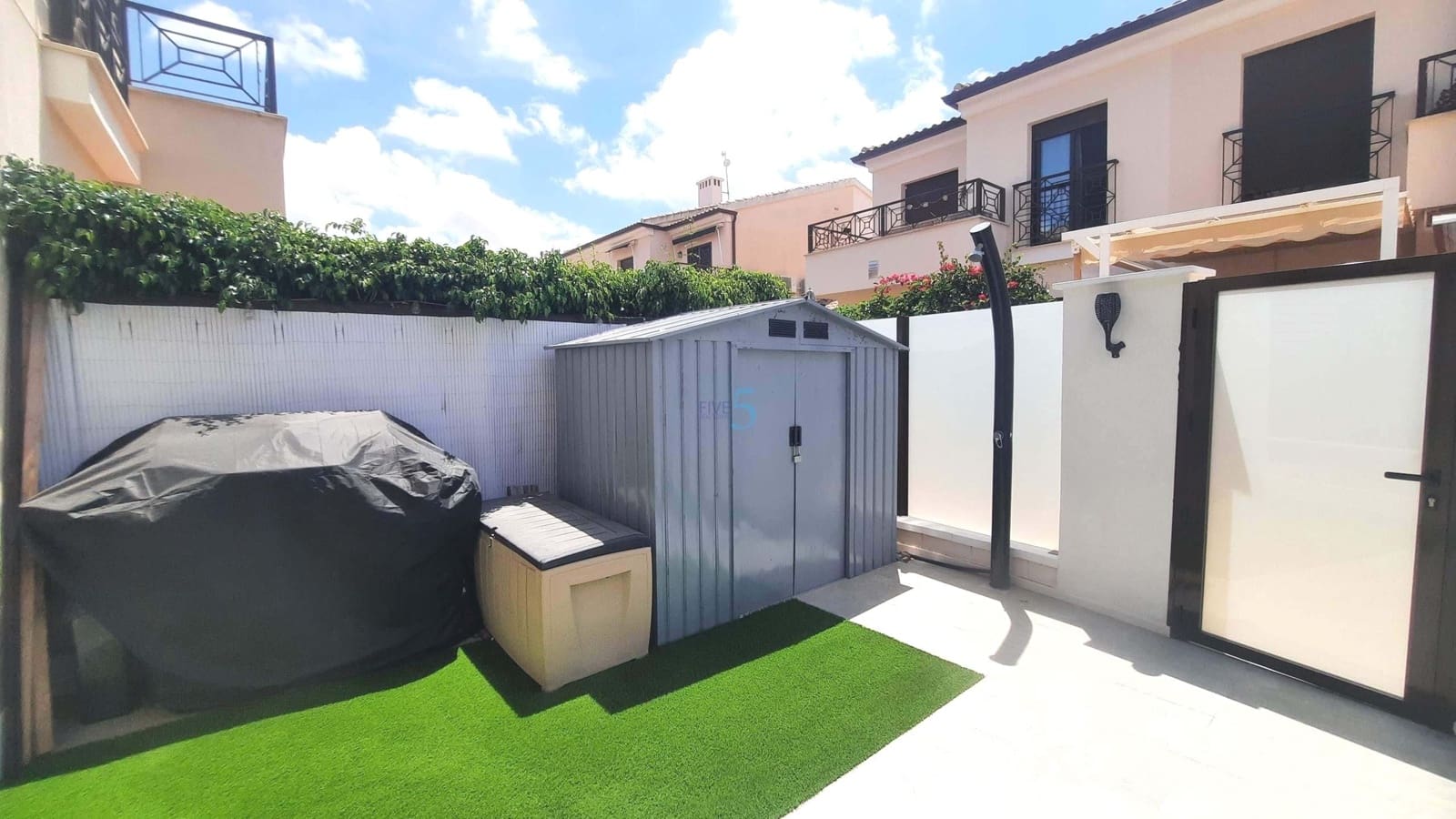 3 sypialnia Dom na sprzedaż w San Cayetano z garażem - 190 000 € (Ref: 9899772)