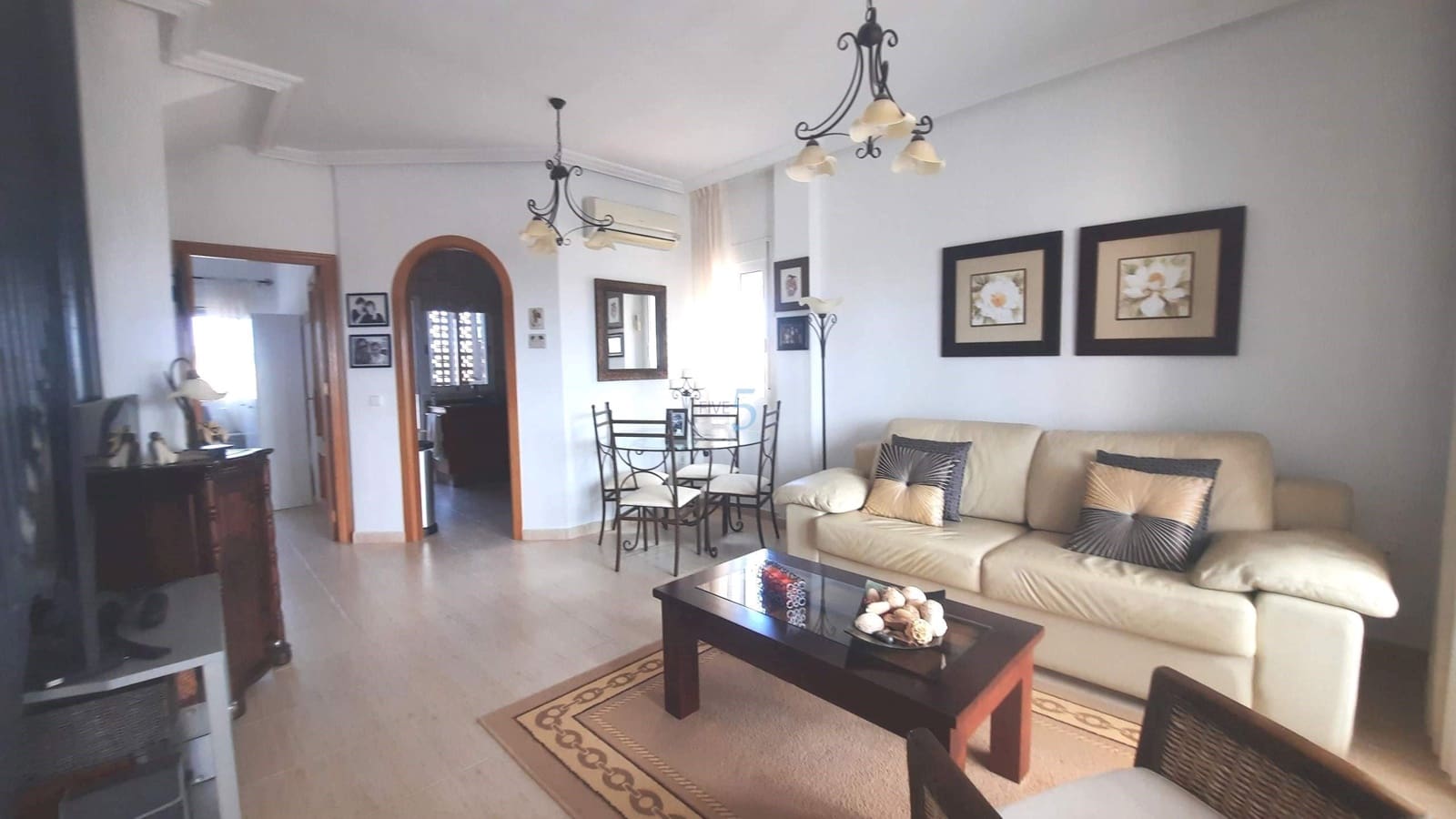 3 sovrum Semi-fristående Villa till salu i Casas Blancas med pool - 145 000 € (Ref: 9902035)