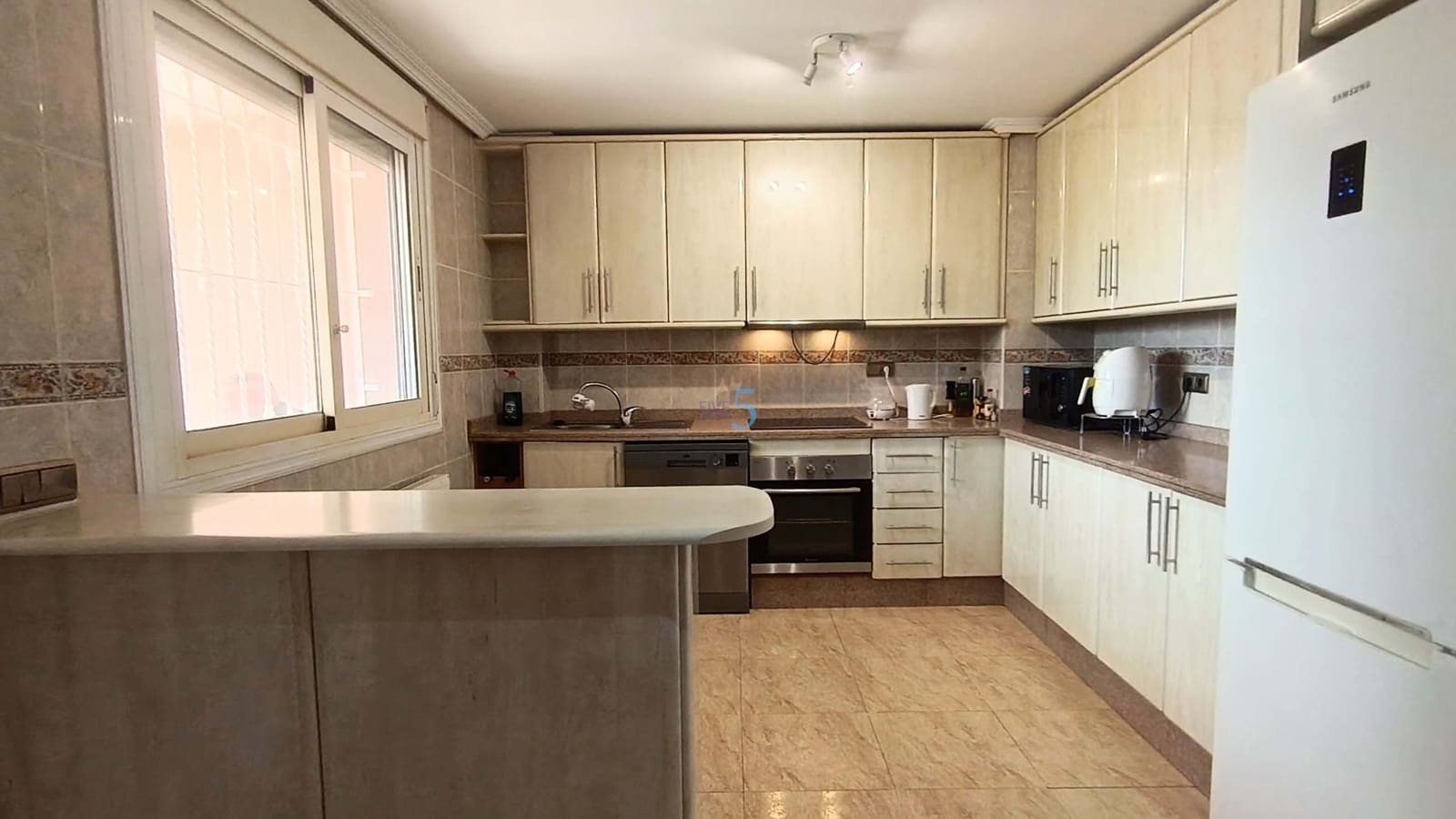 Casa de 2 habitaciones en Daya Nueva en venta con garaje - 179.995 € (Ref: 9902375)