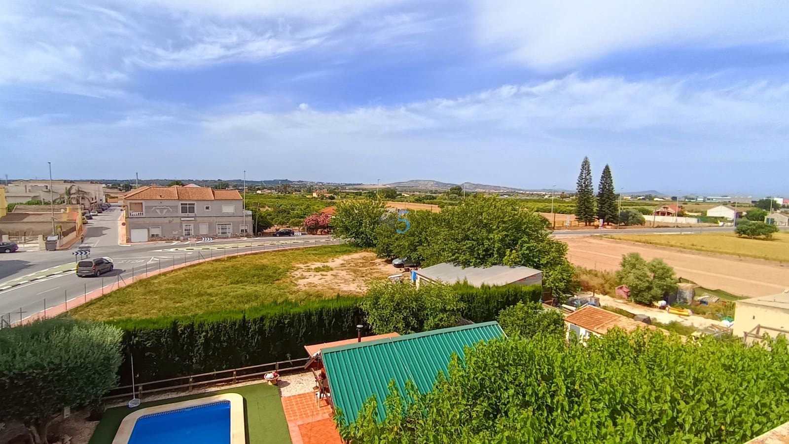 Casa de 2 habitaciones en Daya Nueva en venta con garaje - 179.995 € (Ref: 9902375)