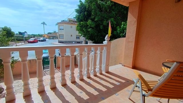 2 soverom Hus til salgs i Daya Nueva med garasje - € 179 995 (Ref: 9902375)