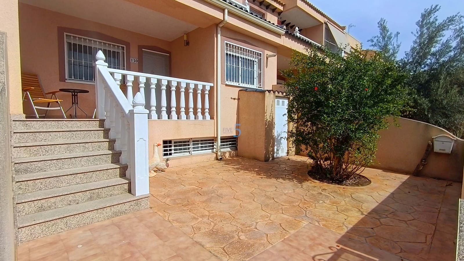 Casa de 2 habitaciones en Daya Nueva en venta con garaje - 179.995 € (Ref: 9902375)