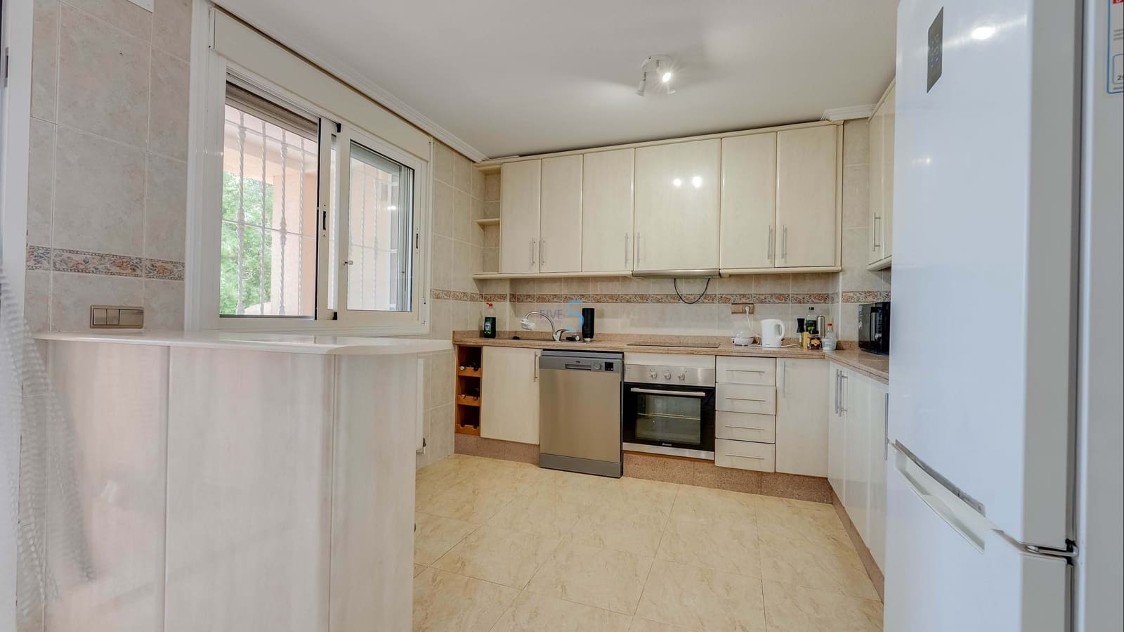 Casa de 2 habitaciones en Daya Nueva en venta con garaje - 179.995 € (Ref: 9902375)