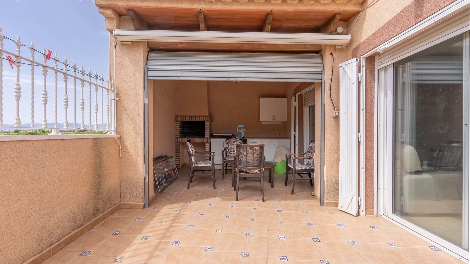 Casa de 2 habitaciones en Daya Nueva en venta con garaje - 179.995 € (Ref: 9902375)