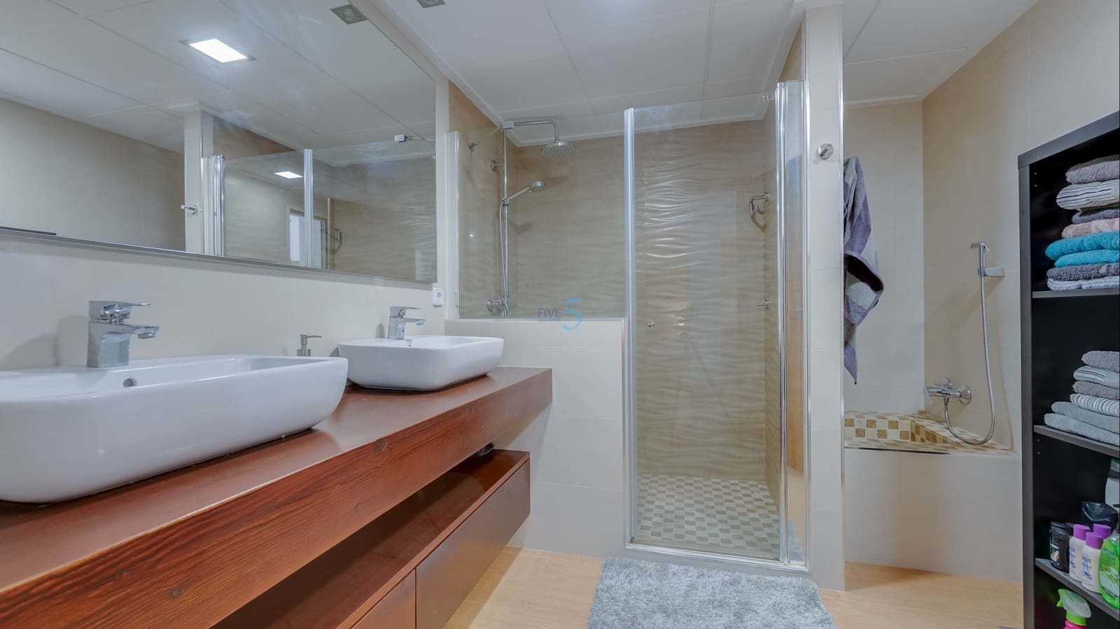 3 Zimmer Apartment zu verkaufen in Torrevieja - 639.000 € (Ref: 9902673)