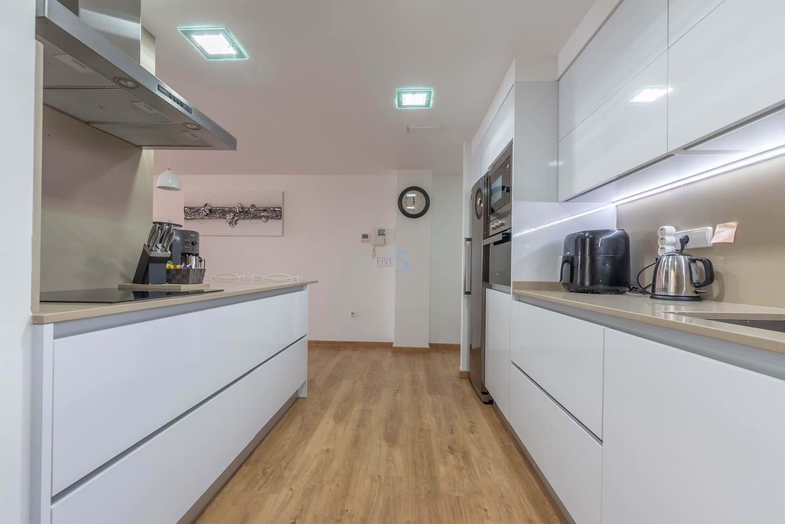 3 Zimmer Apartment zu verkaufen in Torrevieja - 639.000 € (Ref: 9902673)