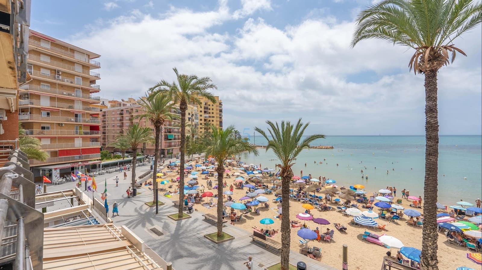 3 Zimmer Apartment zu verkaufen in Torrevieja - 639.000 € (Ref: 9902673)