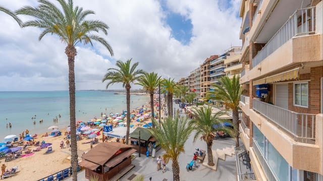 4 sovrum Lägenhet till salu i Torrevieja - 639 000 € (Ref: 9902673)