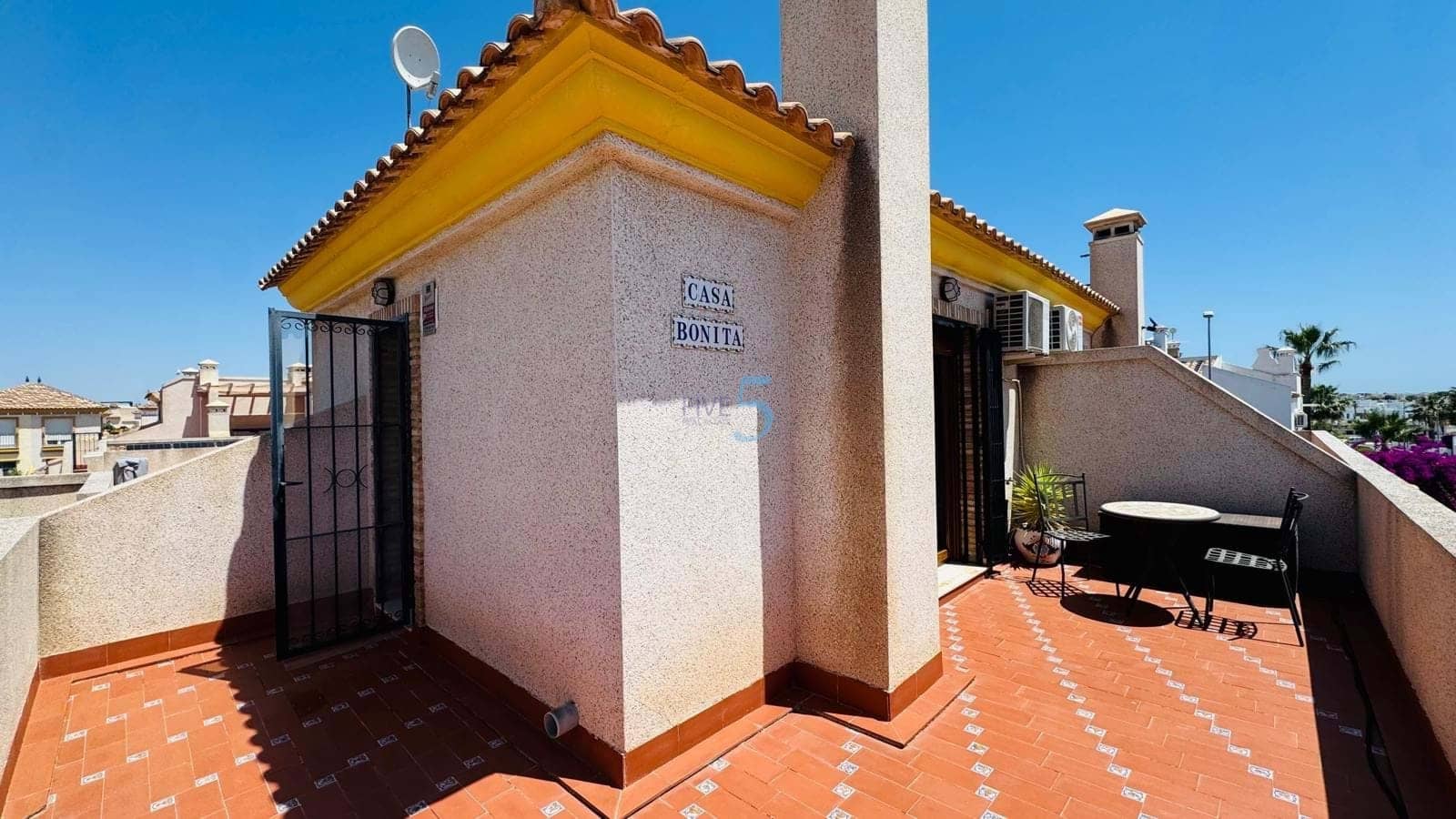 3 Zimmer Haus zu verkaufen in Villamartin mit Pool Garage - 249.900 € (Ref: 9902674)
