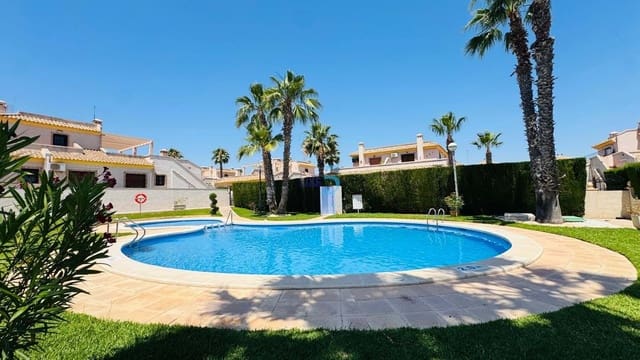 3 Zimmer Haus zu verkaufen in Villamartin, Orihuela mit Pool Garage - 249.900 € (Ref: 9902674)