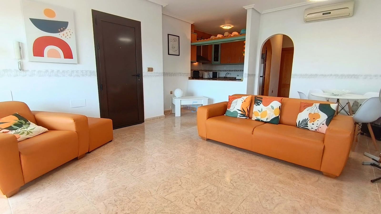 Apartamento de 2 habitaciones en Formentera del Segura en venta con piscina - 119.995 € (Ref: 9902675)
