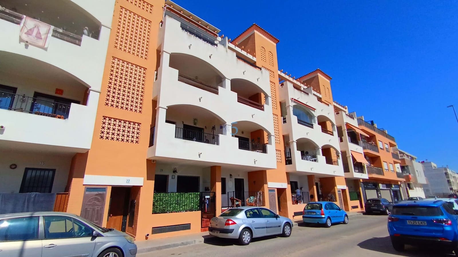 Apartamento de 2 habitaciones en Formentera del Segura en venta con piscina - 119.995 € (Ref: 9902675)