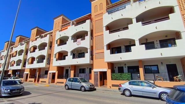 Apartamento de 2 habitaciones en Formentera del Segura en venta con piscina - 119.995 € (Ref: 9902675)