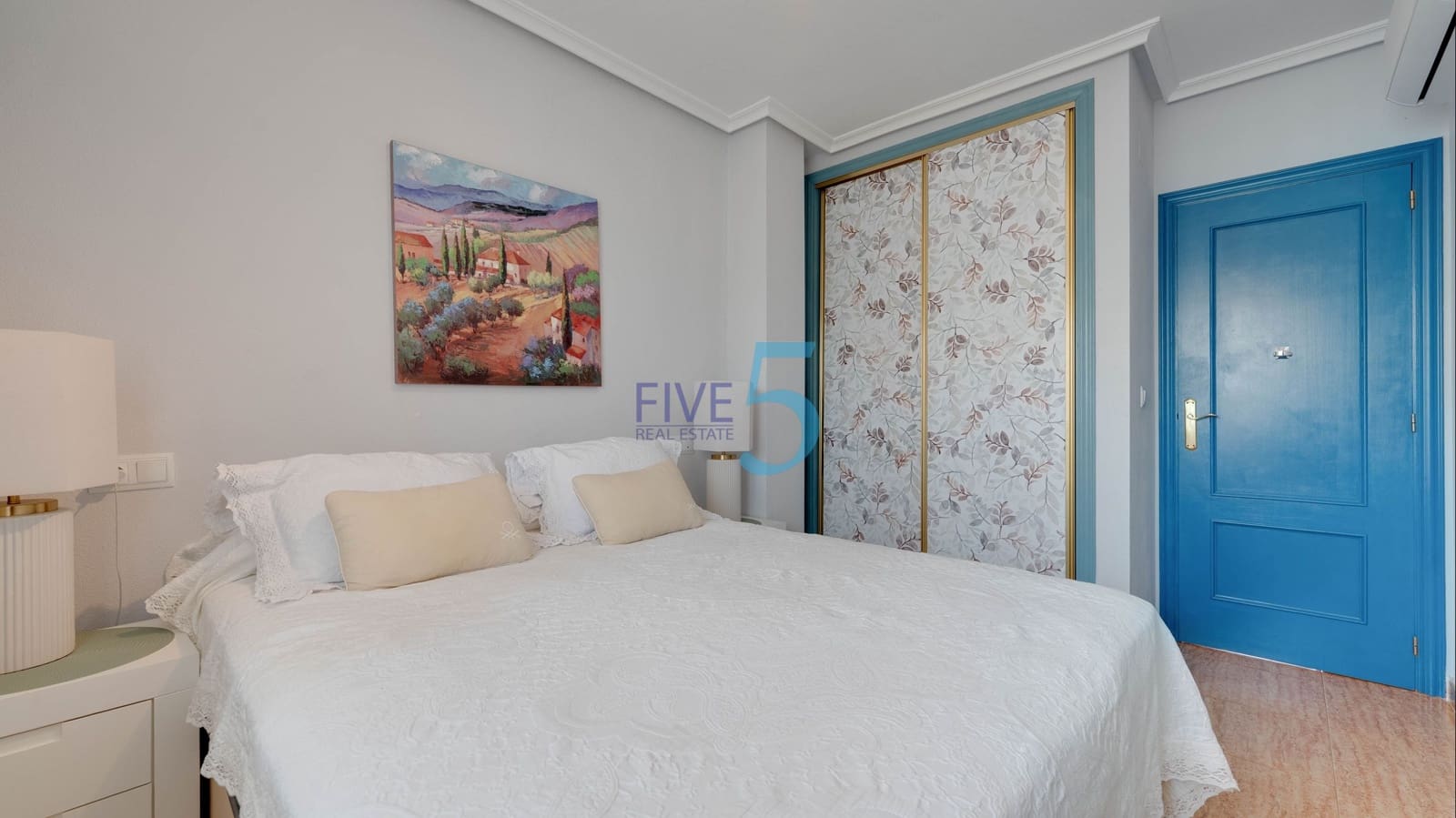 2 soverom Leilighet til salgs i Mar de Cristal med svømmebasseng - € 170 000 (Ref: 9902676)