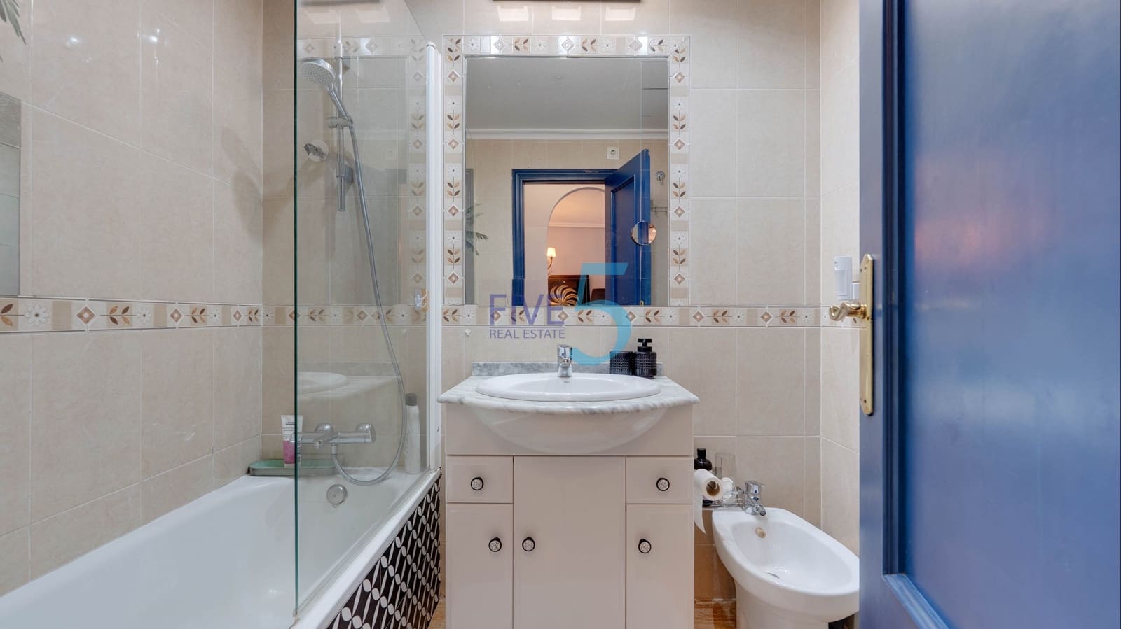 2 soverom Leilighet til salgs i Mar de Cristal med svømmebasseng - € 170 000 (Ref: 9902676)