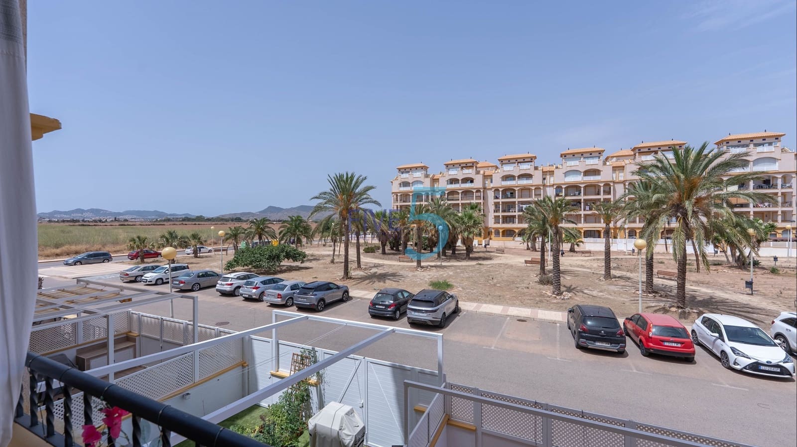 2 soverom Leilighet til salgs i Mar de Cristal med svømmebasseng - € 170 000 (Ref: 9902676)