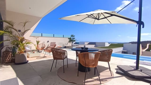 4 soveværelse Villa til salg i Ciudad Quesada, Rojales med swimmingpool - € 725.000 (Ref: 9906585)