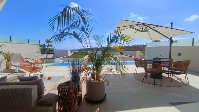 4 soveværelse Villa til salg i Ciudad Quesada, Rojales med swimmingpool - € 725.000 (Ref: 9906585)