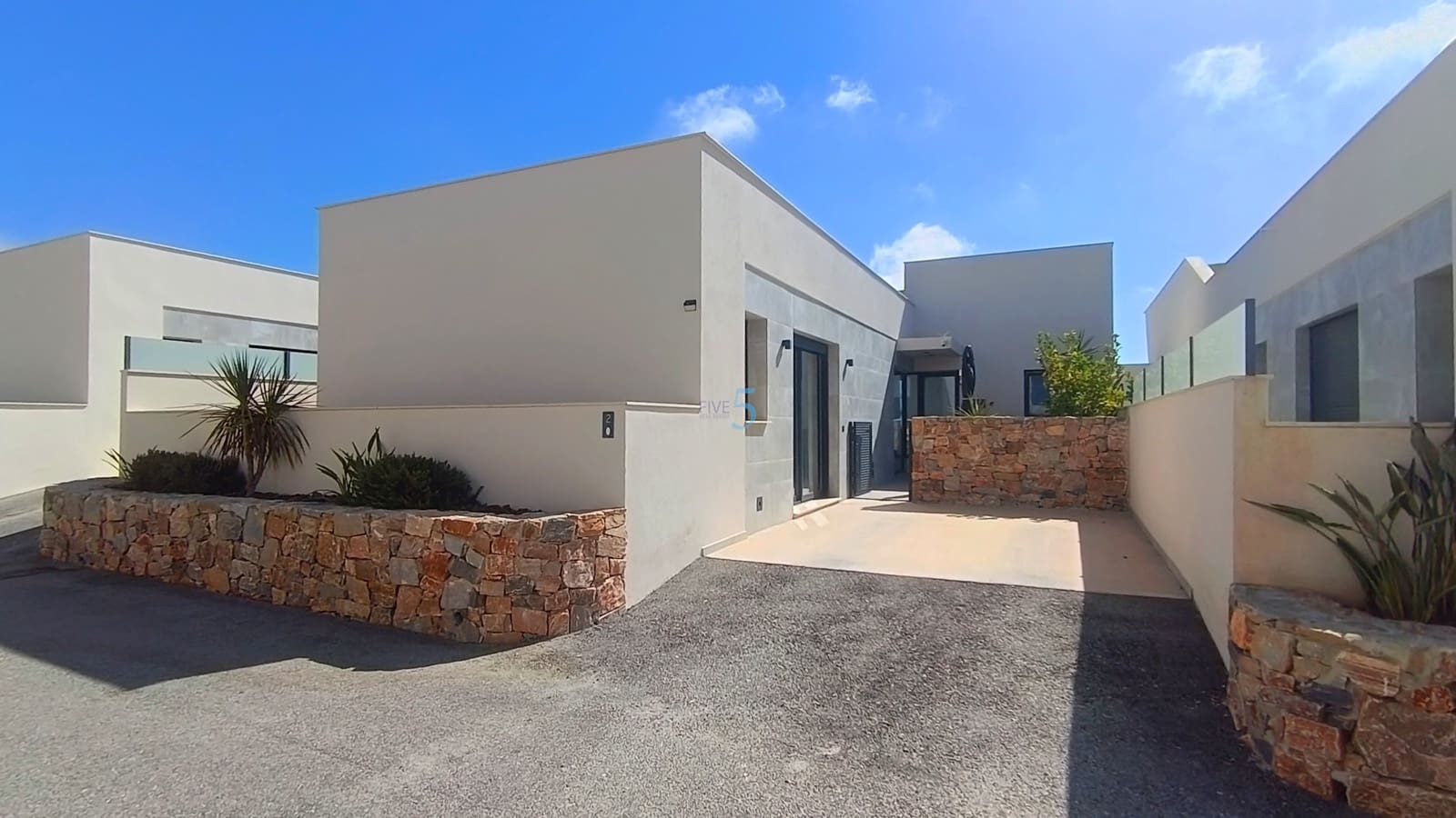 4 soveværelse Villa til salg i Ciudad Quesada med swimmingpool - € 725.000 (Ref: 9906585)