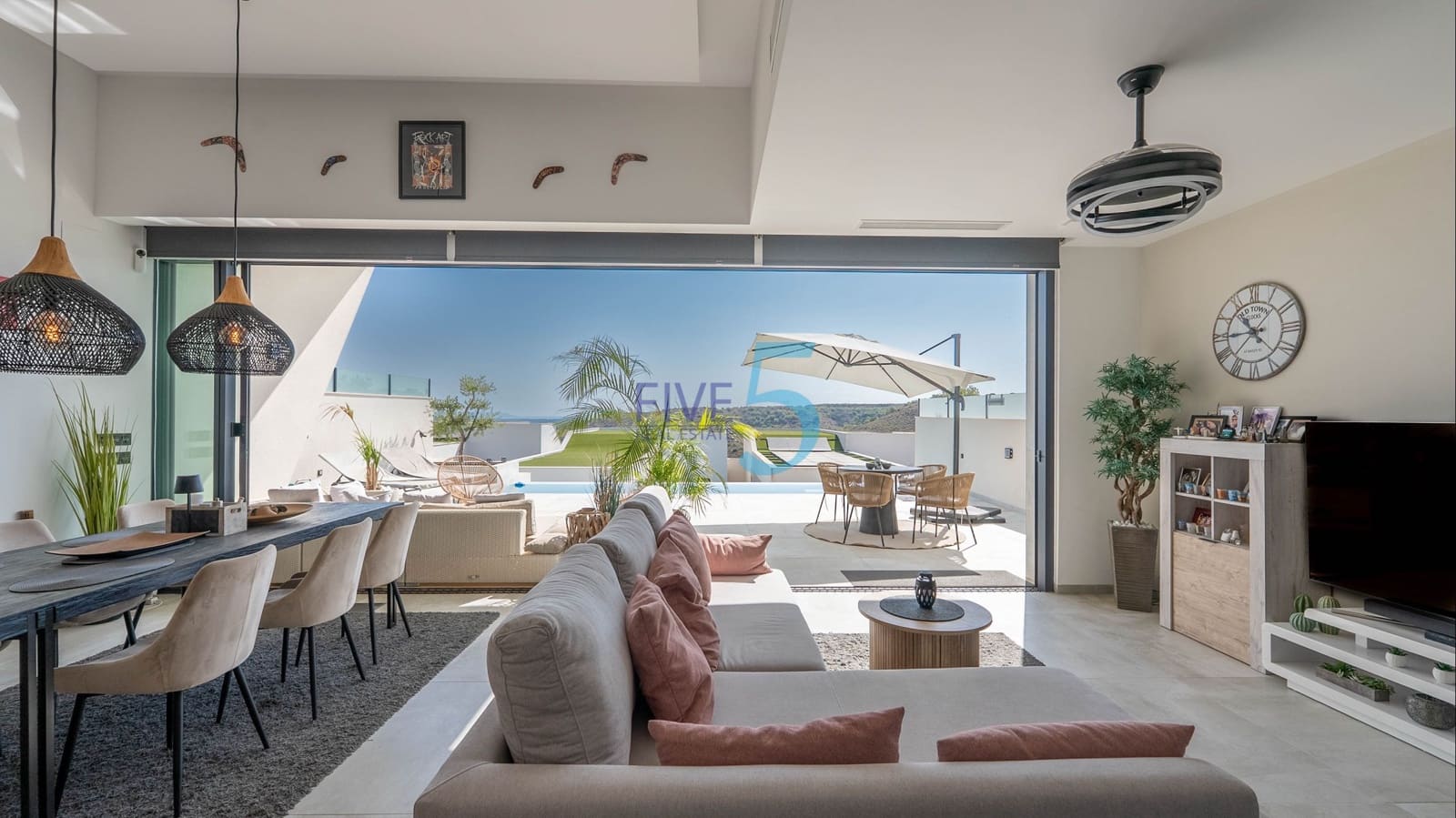 4 soverom Villa til salgs i Ciudad Quesada med svømmebasseng - € 725 000 (Ref: 9906585)