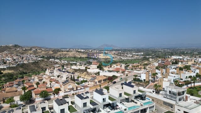 4 soverom Villa til salgs i Ciudad Quesada, Rojales med svømmebasseng - € 725 000 (Ref: 9906585)