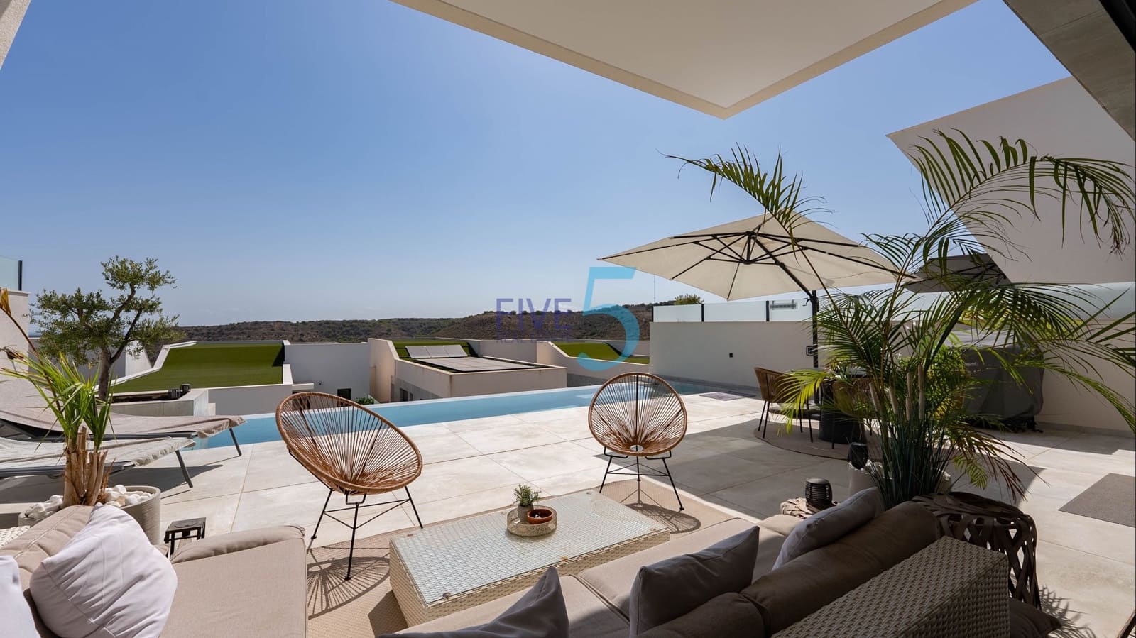 4 soverom Villa til salgs i Ciudad Quesada med svømmebasseng - € 725 000 (Ref: 9906585)