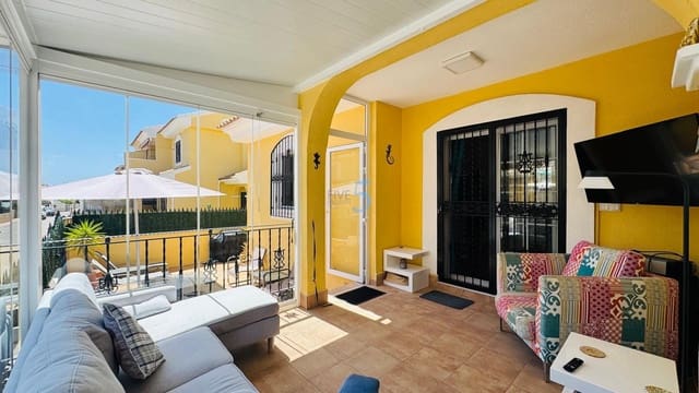 3 bedroom Villa for sale in Playa Flamenca, Orihuela with pool garage - € 299,999 (Ref: 9906649)