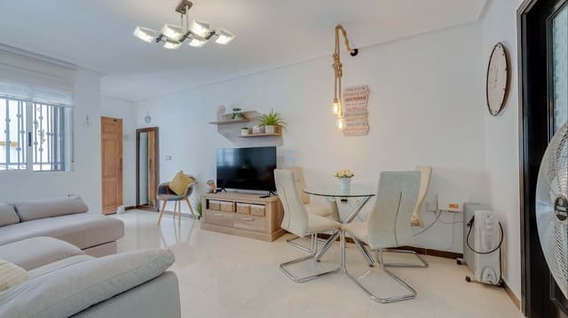 2 makuuhuone Huoneisto myytävänä paikassa Vistabella, Orihuela mukana uima-altaan - 135 000 € (Ref: 9906650)