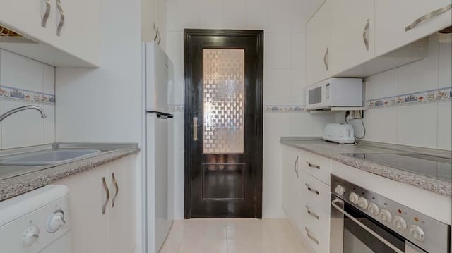 2 makuuhuone Huoneisto myytävänä paikassa Vistabella, Orihuela mukana uima-altaan - 135 000 € (Ref: 9906650)