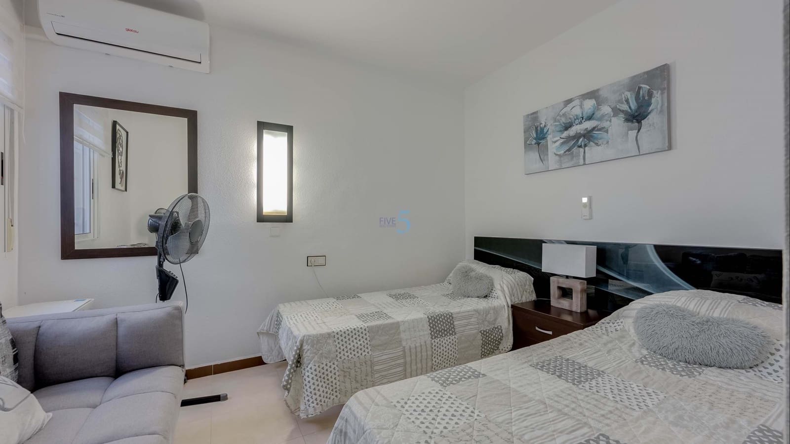 2 bedroom Apartment for sale in Vistabella with pool - € 135,000 (Ref: 9906650)