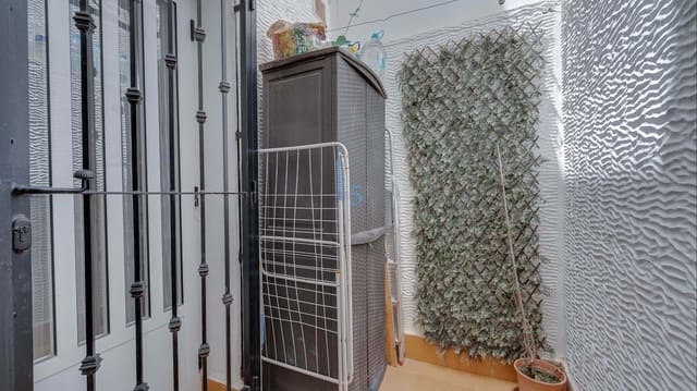 2 makuuhuone Huoneisto myytävänä paikassa Vistabella, Orihuela mukana uima-altaan - 135 000 € (Ref: 9906650)