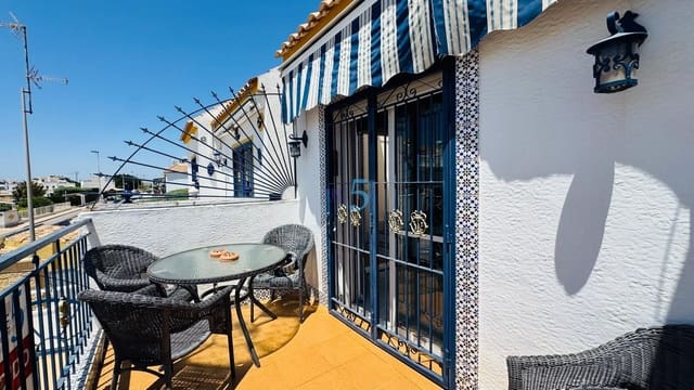 2 soveværelse Lejlighed til salg i Torrevieja med swimmingpool - € 135.000 (Ref: 9906651)