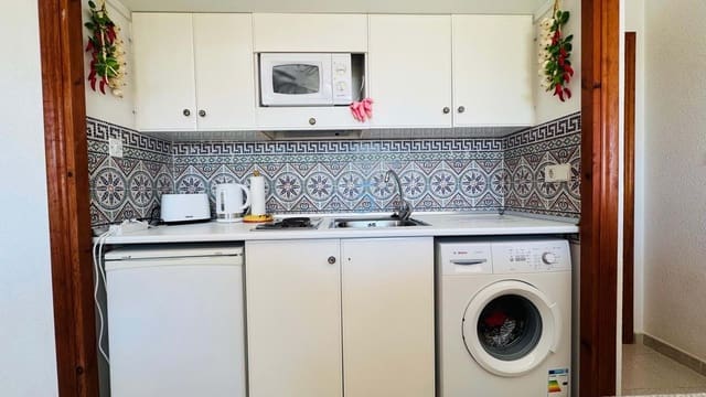 1 Zimmer Apartment zu verkaufen in Villamartin, Orihuela mit Pool - 105.000 € (Ref: 9906652)
