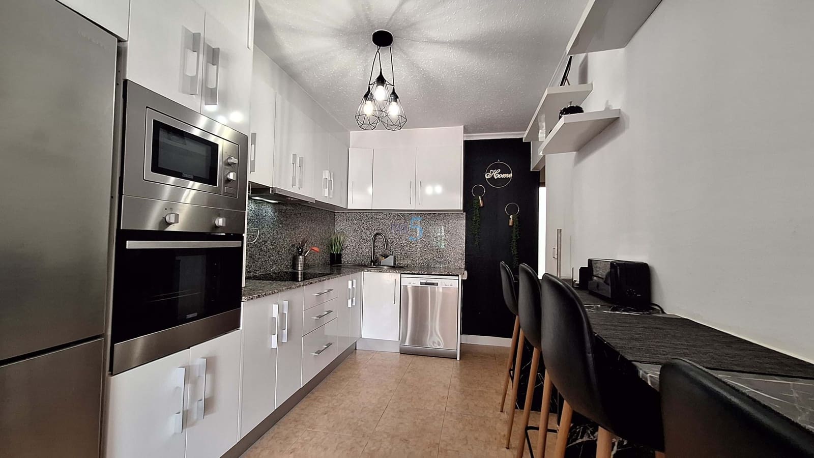 3 Zimmer Bungalow zu verkaufen in Torrevieja - 165.000 € (Ref: 9909079)