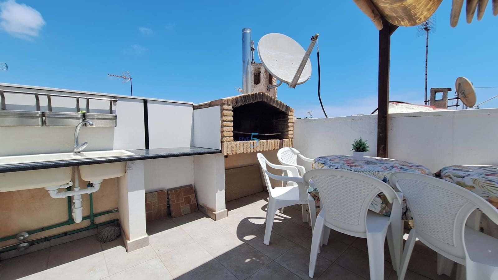 3 Zimmer Bungalow zu verkaufen in Torrevieja - 165.000 € (Ref: 9909079)