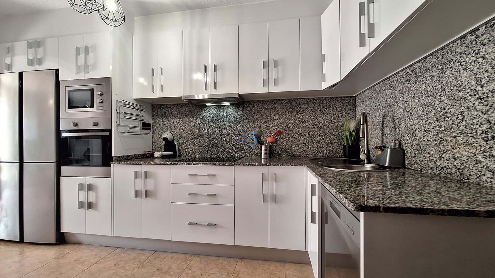 3 Zimmer Bungalow zu verkaufen in Torrevieja - 165.000 € (Ref: 9909079)