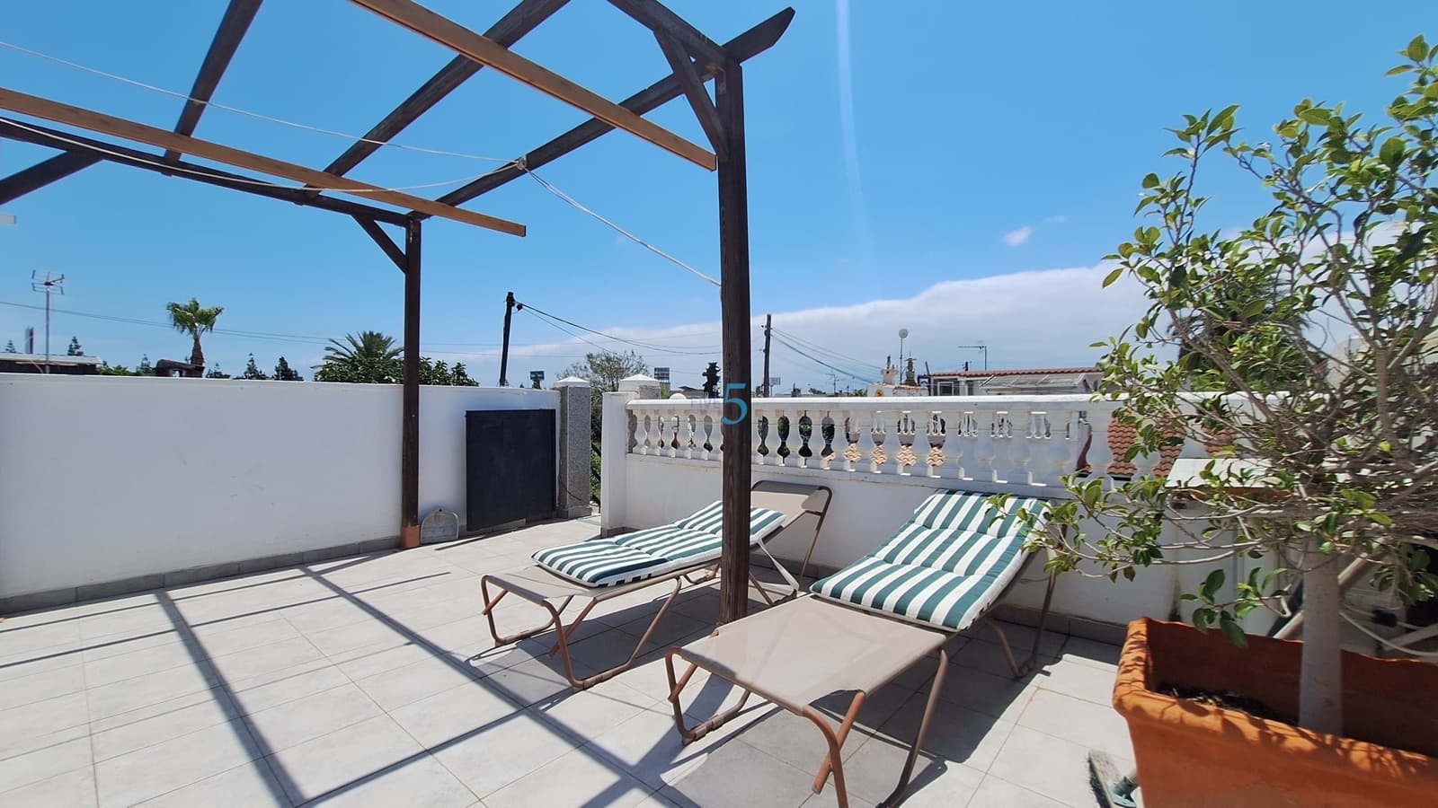3 Zimmer Bungalow zu verkaufen in Torrevieja - 165.000 € (Ref: 9909079)