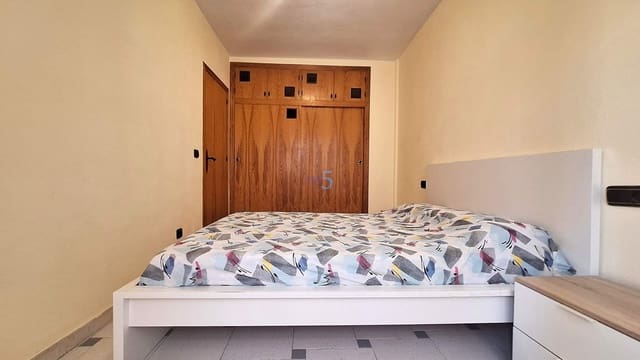 2 makuuhuone Huoneisto myytävänä paikassa Torrevieja - 183 000 € (Ref: 9909472)