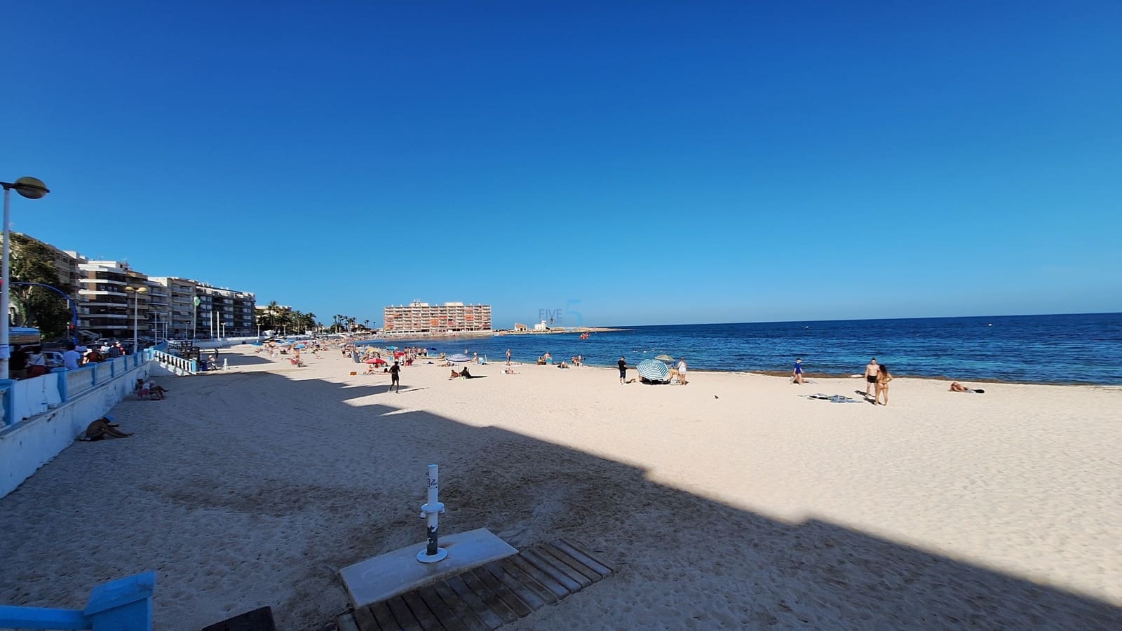 2 makuuhuone Huoneisto myytävänä paikassa Torrevieja - 183 000 € (Ref: 9909472)
