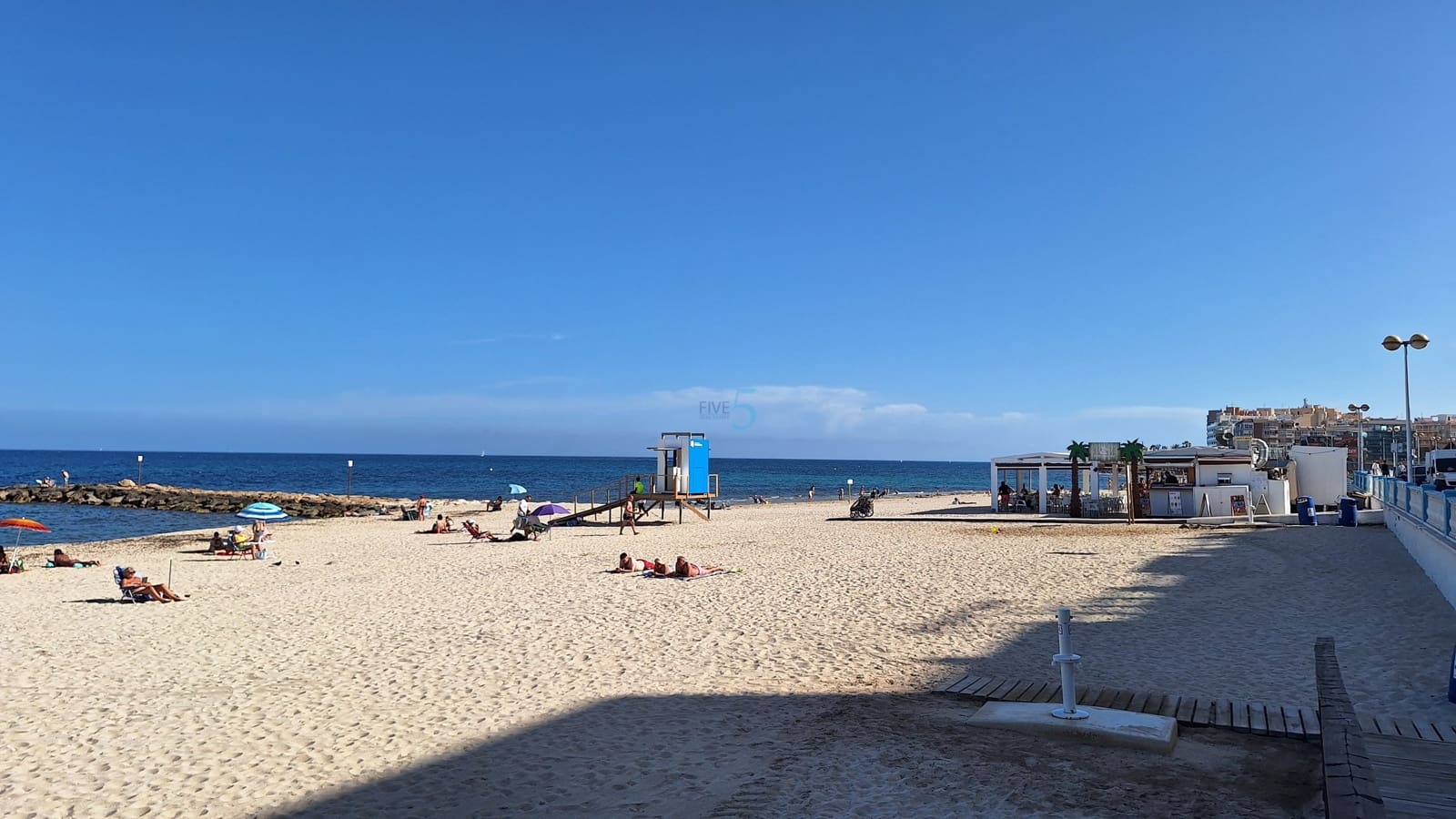 2 makuuhuone Huoneisto myytävänä paikassa Torrevieja - 183 000 € (Ref: 9909472)