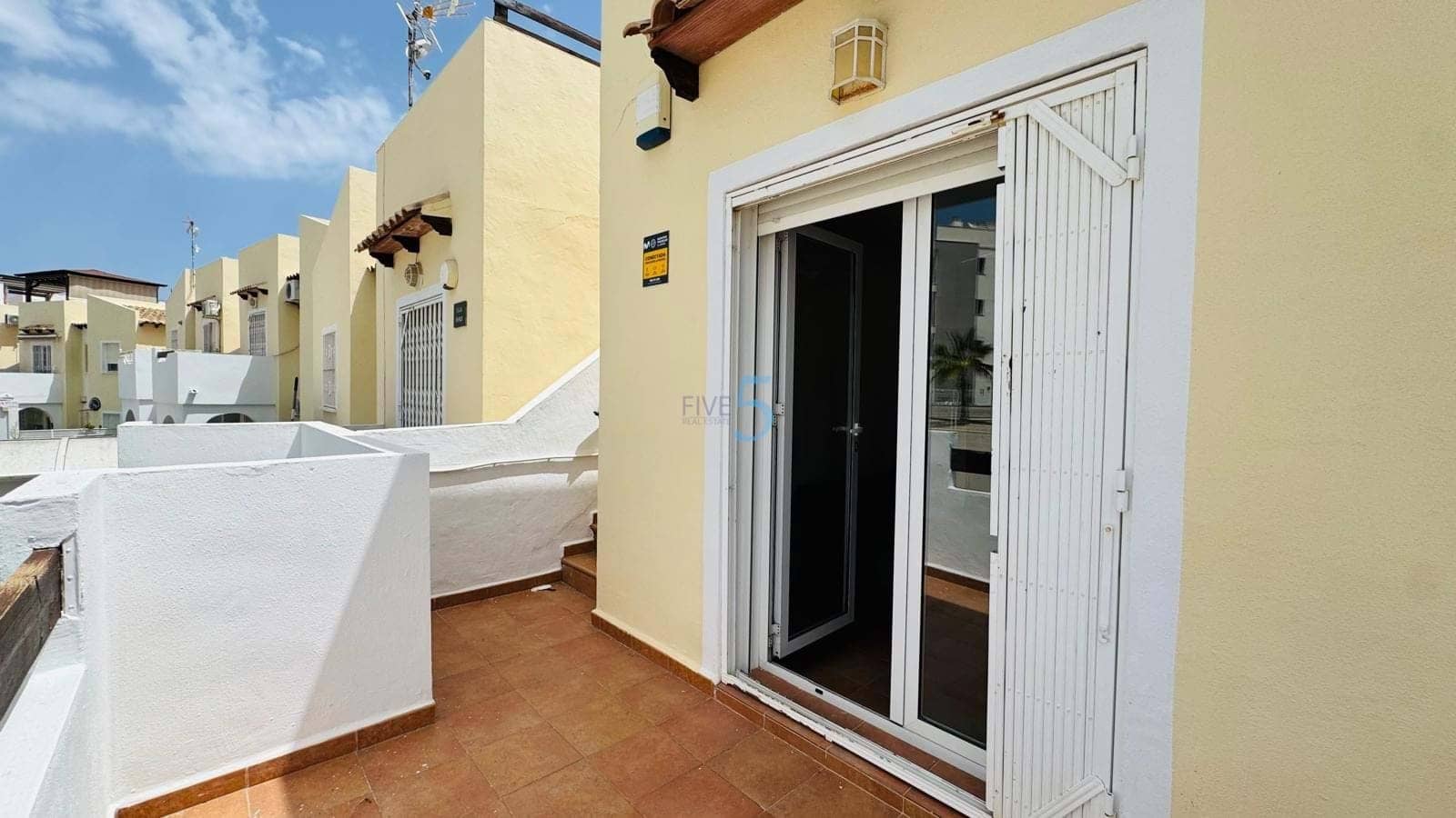 2 sypialnia Apartament na sprzedaż w Villamartin z basenem - 169 000 € (Ref: 9909473)