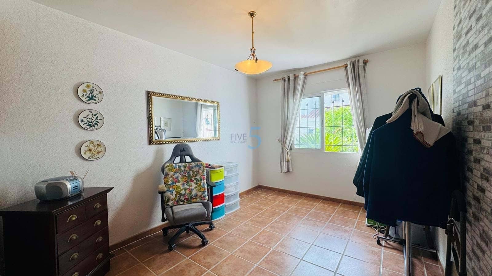 3 bedroom Villa for sale in Dehesa de Campoamor with pool garage - € 359,900 (Ref: 9909474)