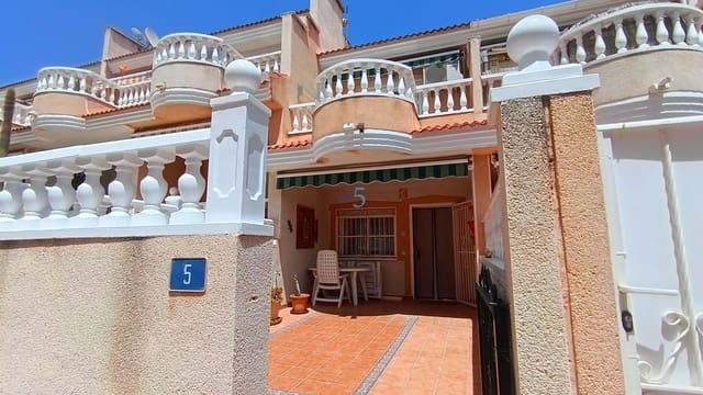2 makuuhuone Omakotitalo myytävänä paikassa Ciudad Quesada, Rojales mukana uima-altaan - 175 000 € (Ref: 9909854)